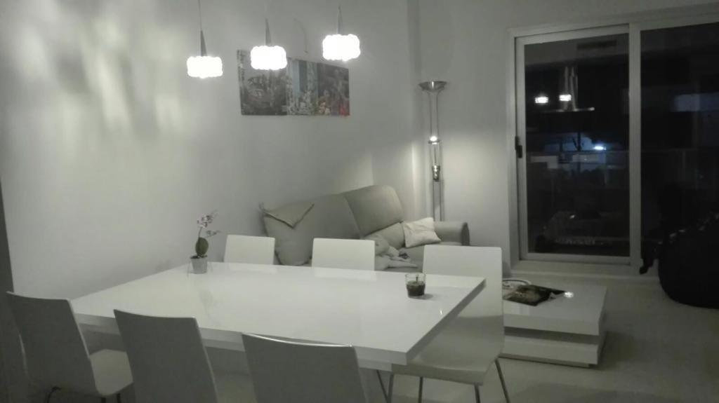 Edificio Attikos - Solo Familias Apartment Gandia Bagian luar foto