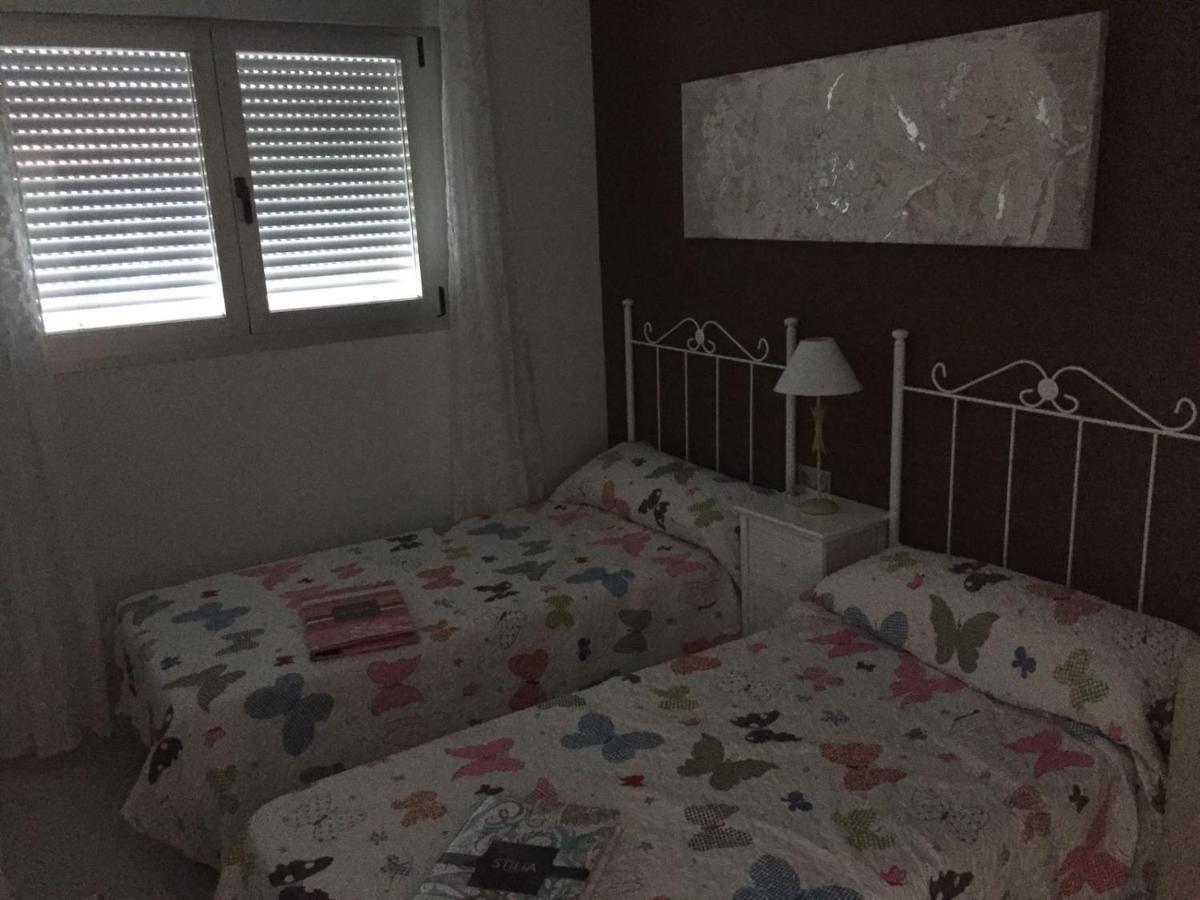Edificio Attikos - Solo Familias Apartment Gandia Bagian luar foto
