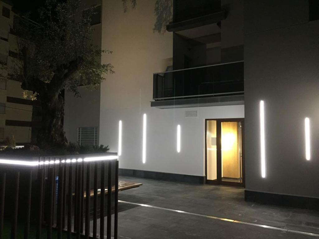 Edificio Attikos - Solo Familias Apartment Gandia Bagian luar foto